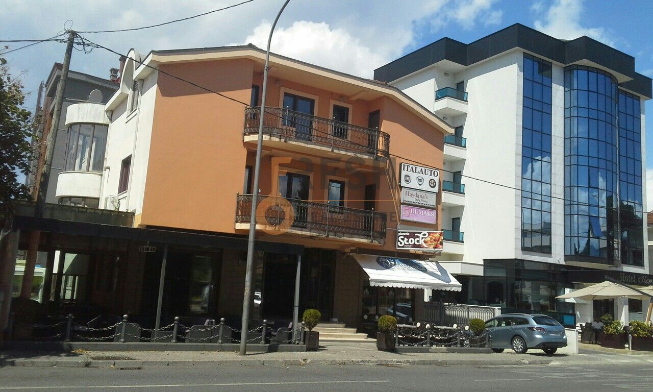 Podgorica, Ljubović, stan od 90 m2 za kancelarije, izdavanje - 1 Podgorica, Ljubović, stan od 90 m2 za kancelarije, izdavanje - 1