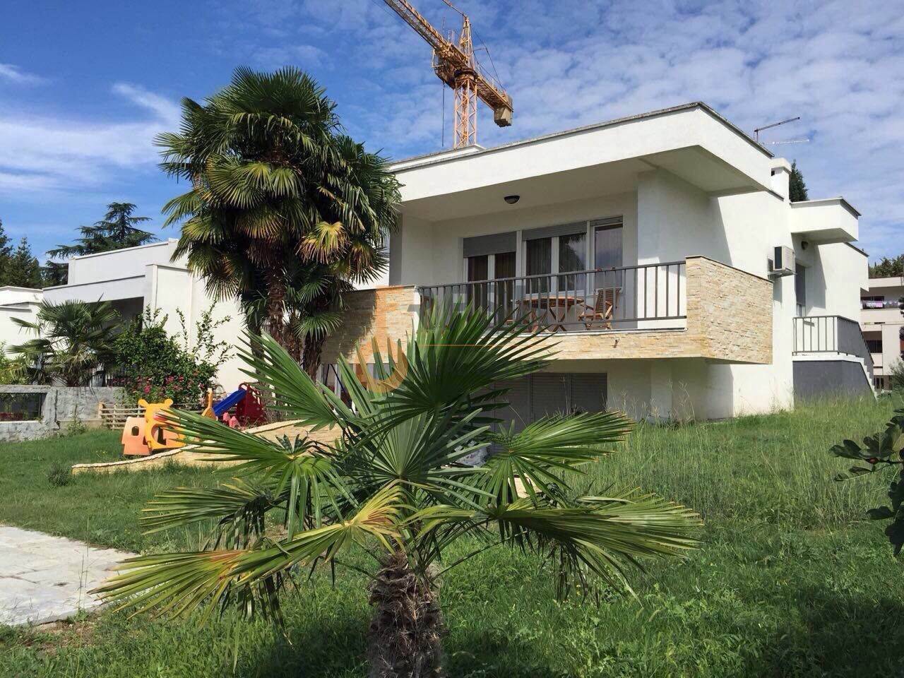 Kuća 225m2, Lux namještena, Gorica C, Izdavanje - 1
