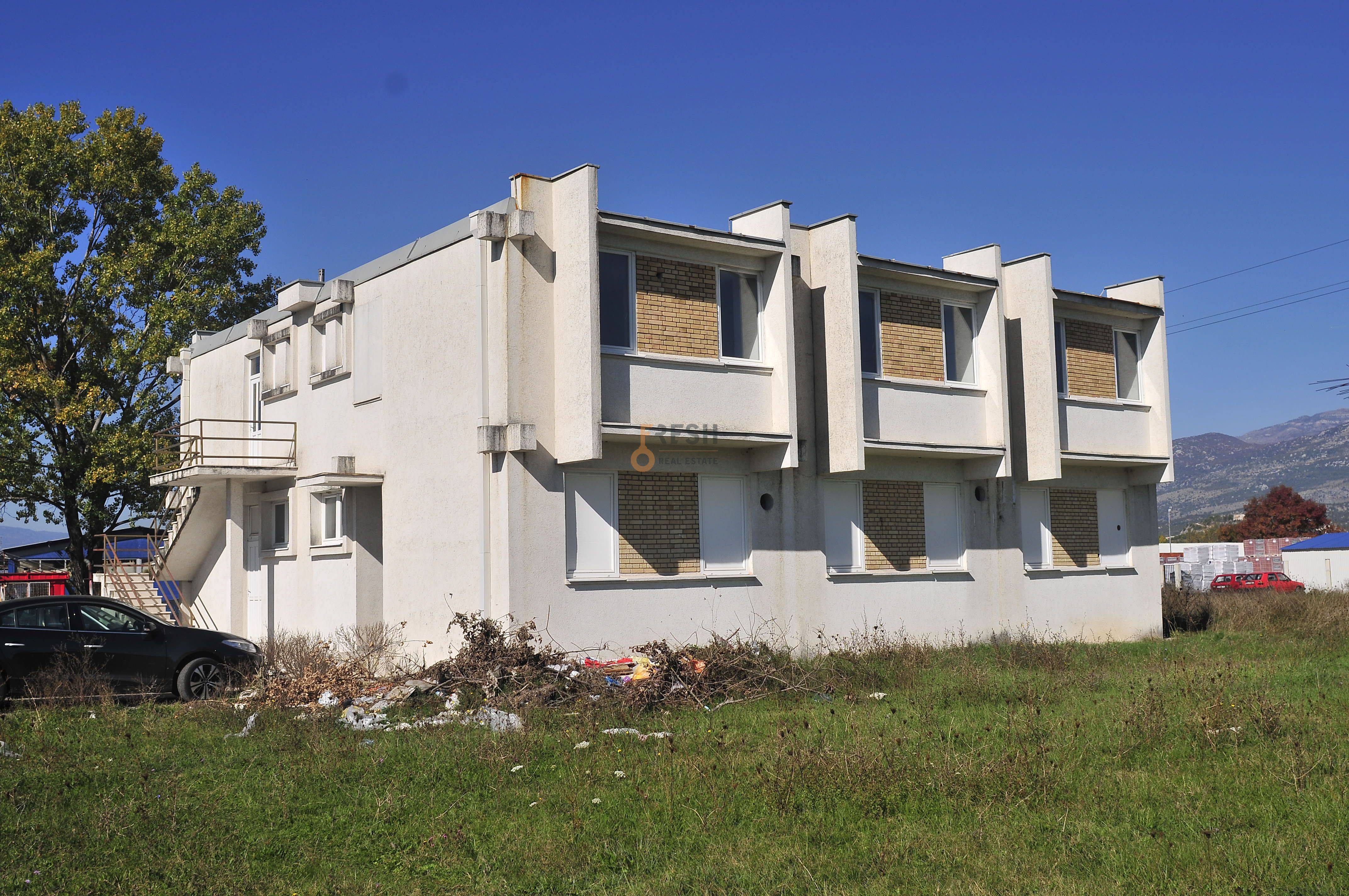 Polovni prostor, 800 m2, Spuz, Prodaja - 1