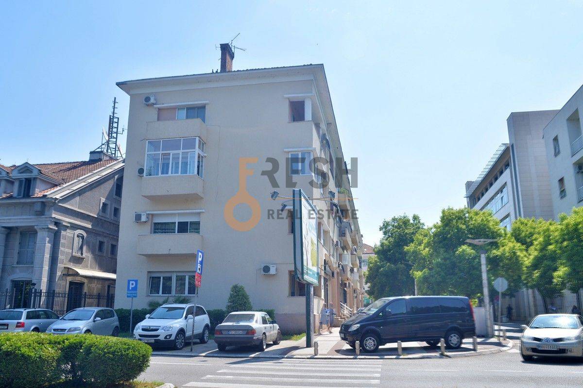 Jednosoban stan, 48m2, Centar, Izdavanje - 1 Jednosoban stan, 48m2, Centar, Izdavanje - 1