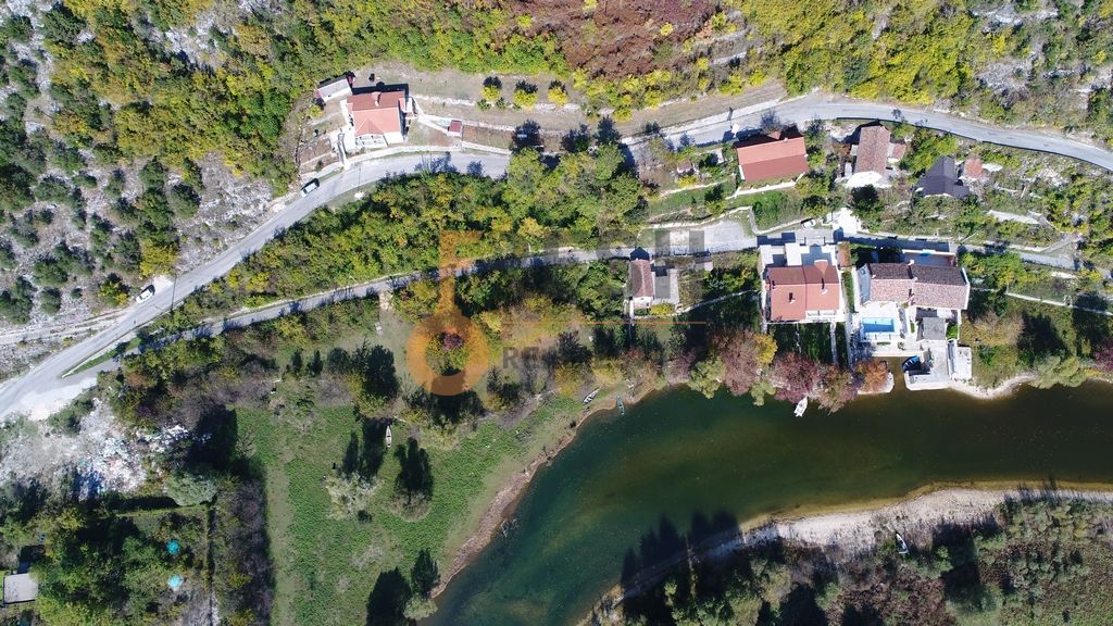 Kaskadno imanje, 77.777m2, Rijeka Crnojevića, Prodaja - 2