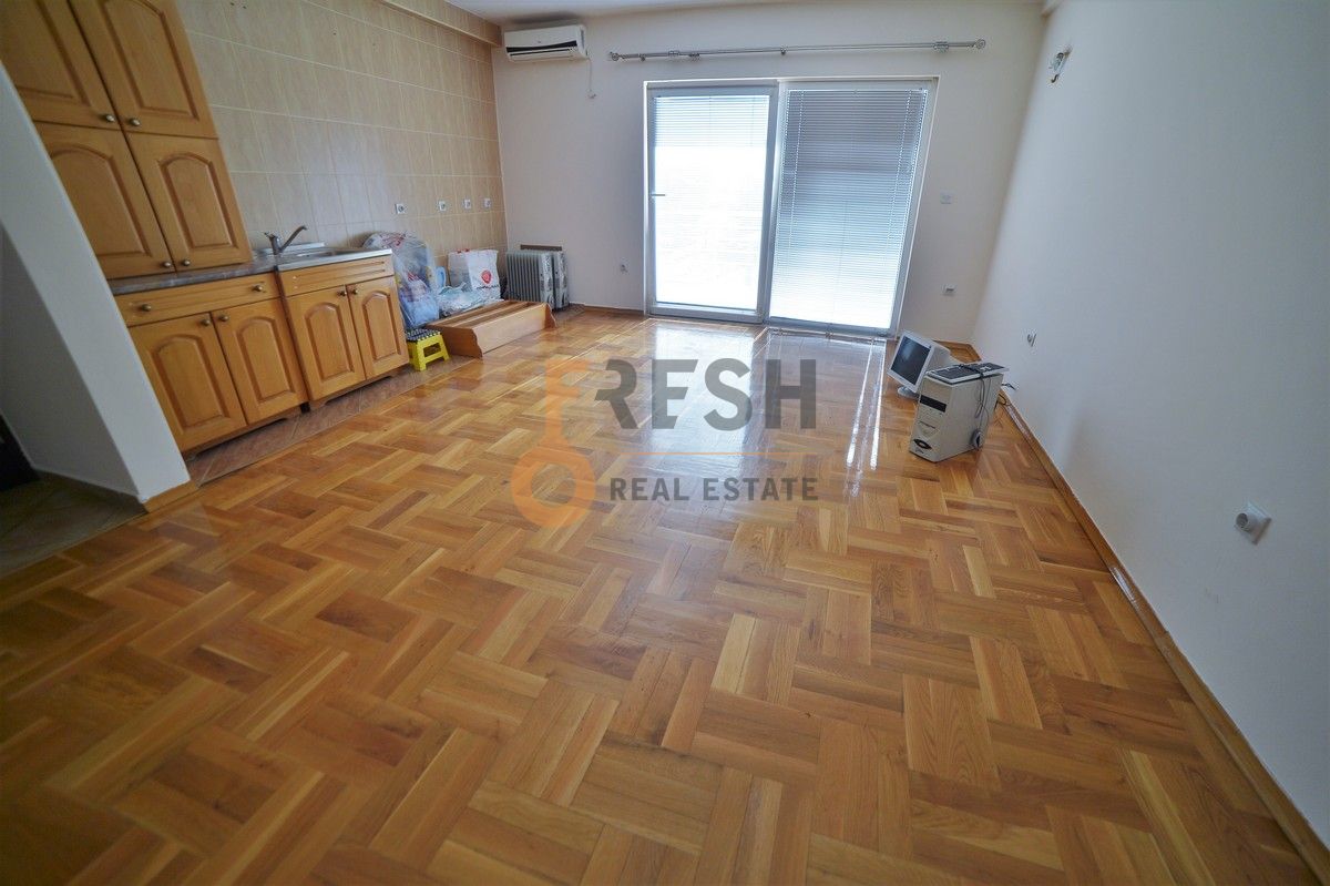 Poslovni prostor, 60m2, Danilovgrad, Izdavanje - 1 Poslovni prostor, 60m2, Danilovgrad, Izdavanje - 1