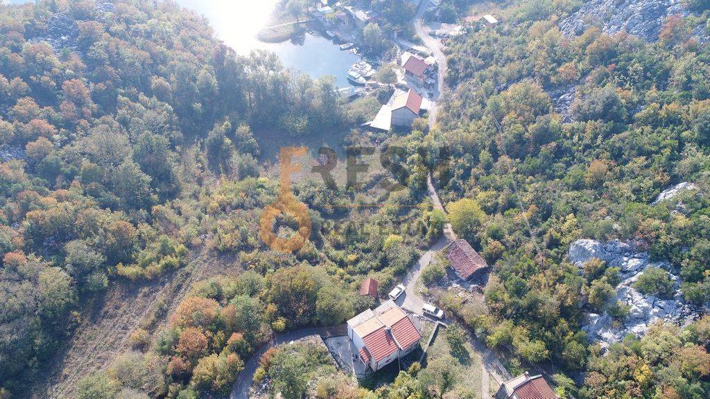 Kuća, 103m2 na placu od 400m2, Karuč, Prodaja - 1 Kuća, 103m2 na placu od 400m2, Karuč, Prodaja - 1