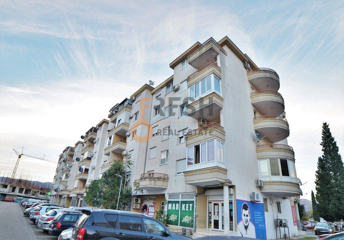 Jednosoban nenamješten stan, 52m2, Zagorič, izdavanje - 1