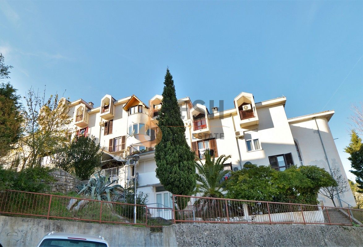 Jednosoban stan, 32m2 + 4m2 terase, Malo Brdo, Prodaja - 1 Jednosoban stan, 32m2 + 4m2 terase, Malo Brdo, Prodaja - 1