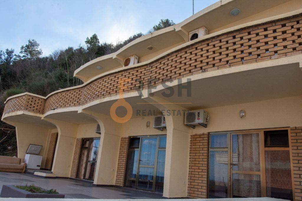 Kuća sa apartmanima, 500m2, Ulcinj, Prodaja - 1 Kuća sa apartmanima, 500m2, Ulcinj, Prodaja - 1