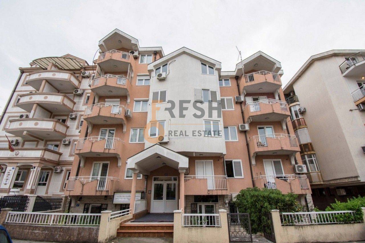 Jednosoban namješten stan, 42m2, Ljubović, Izdavanje - 1 Jednosoban namješten stan, 42m2, Ljubović, Izdavanje - 1
