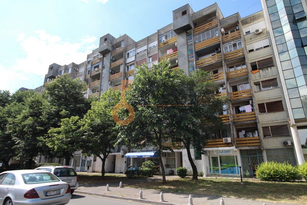 Jednosoban namješten stan, 62m2, Pobrežje, Izdavanje - 1 Jednosoban namješten stan, 62m2, Pobrežje, Izdavanje - 1