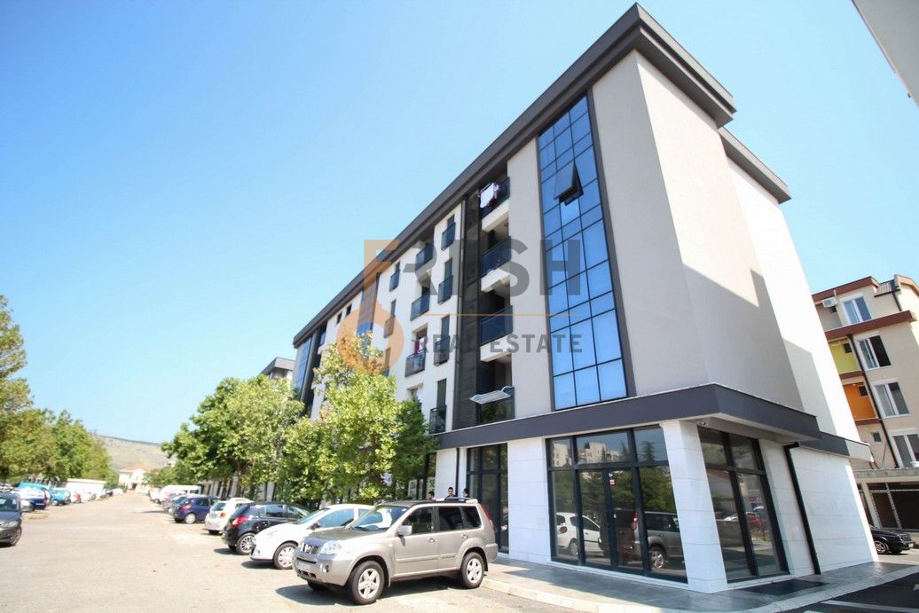 Poslovni prostor, 74m2, Dalmatinska, Izdavanje - 1
