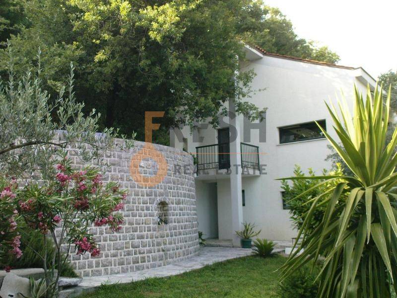 Budva, Buljarica, kuća od 260 m2, prodaja - 1 Budva, Buljarica, kuća od 260 m2, prodaja - 1