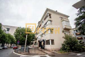 Poslovni prostor, 70m2, Centar, Izdavanje - 1