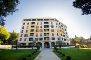 Lux dvosoban stan, 69m2, Centar, Izdavanje - 1