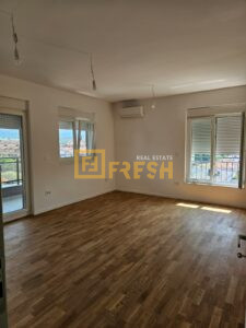 Dvosoban nenamješten stan, 65m2, Stari Aerodrom, Izdavanje - 1