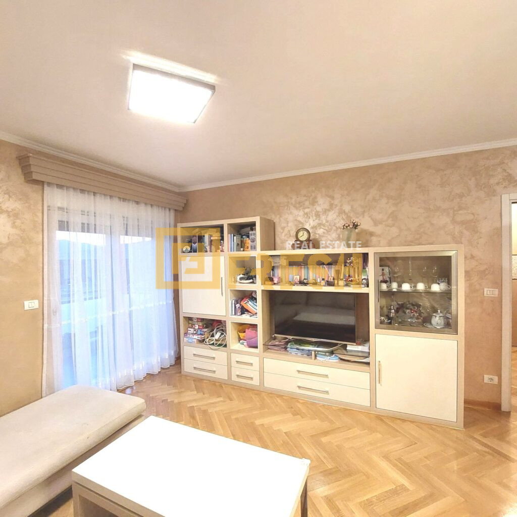 Lux dvosoban stan, 88m2, City kvart, Izdavanje - 0 Lux dvosoban stan, 88m2, City kvart, Izdavanje - 0