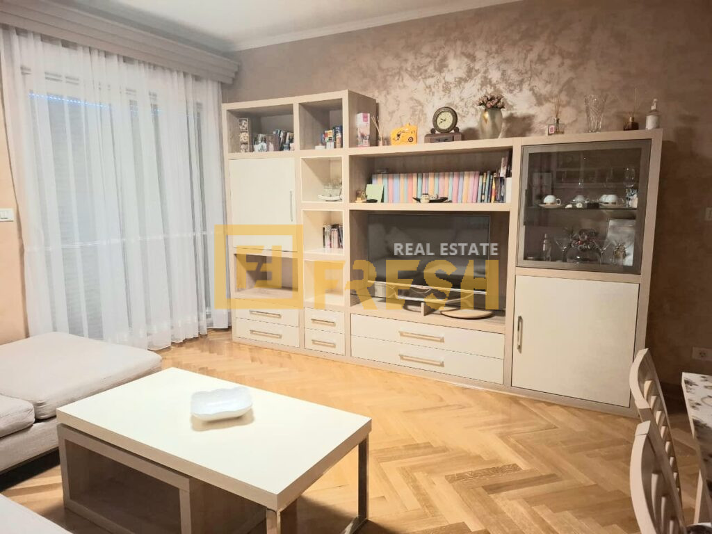 Lux dvosoban stan, 88m2, City kvart, Izdavanje - 2 Lux dvosoban stan, 88m2, City kvart, Izdavanje - 2