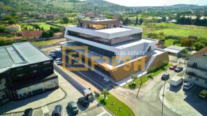 Poslovni objekat, 7600m2, Donja Gorica, Izdavanje - 1