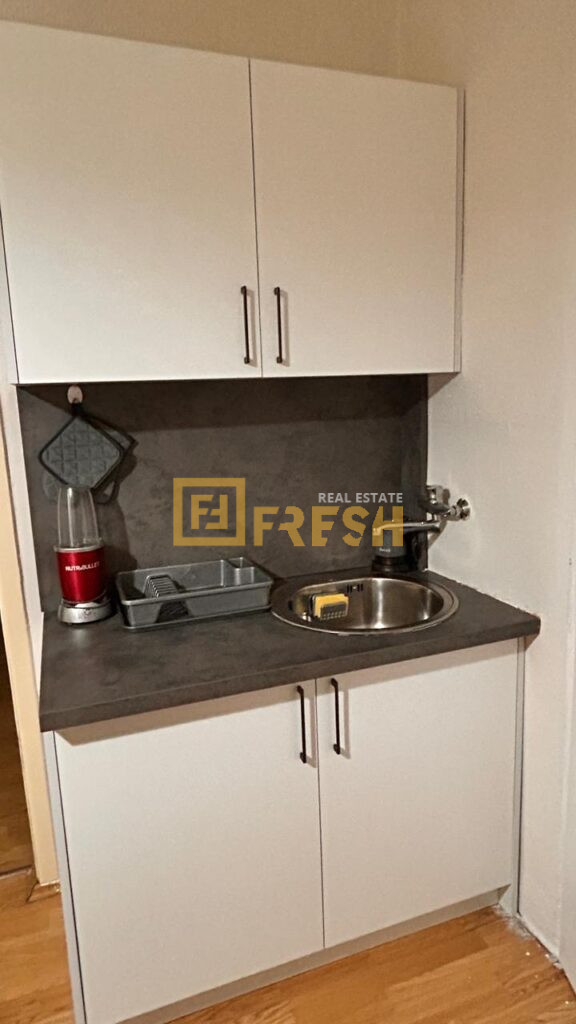 Garsonjera, 30m2, Dalmatinska, Izdavanje - 3 Garsonjera, 30m2, Dalmatinska, Izdavanje - 3