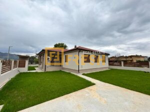 Lux kuća, 140m2, na placu od 600m2, Gornja Gorica, Izdavanje - 1