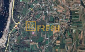 Plac, 3780m2, Zeta, Prodaja - 1