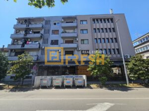 Dvosoban stan, 78m2, Centar, Prodaja - 1